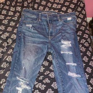 American Eagle distressed jeans